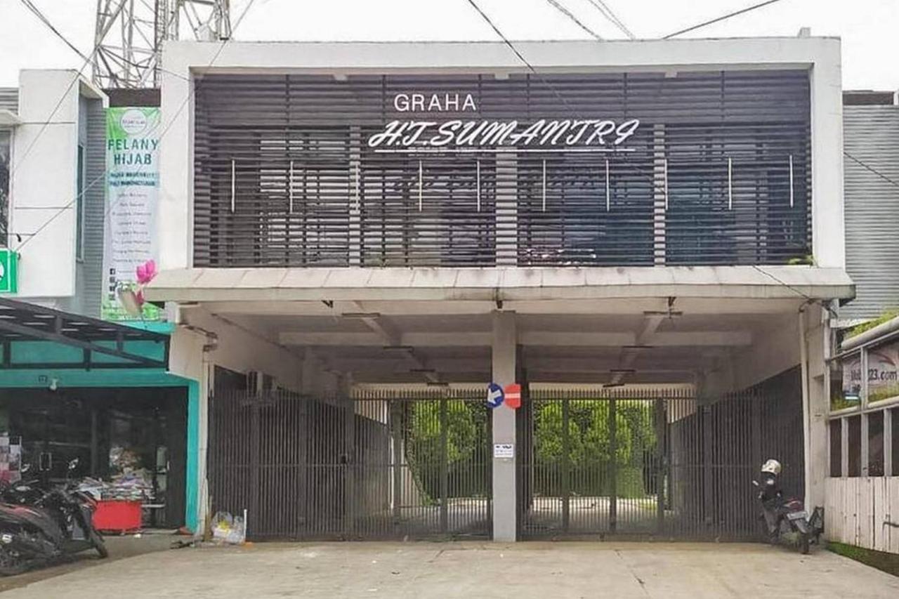 Graha Ht Sumantri Mitra Reddoorz Hotel Tasikmalaya Ngoại thất bức ảnh